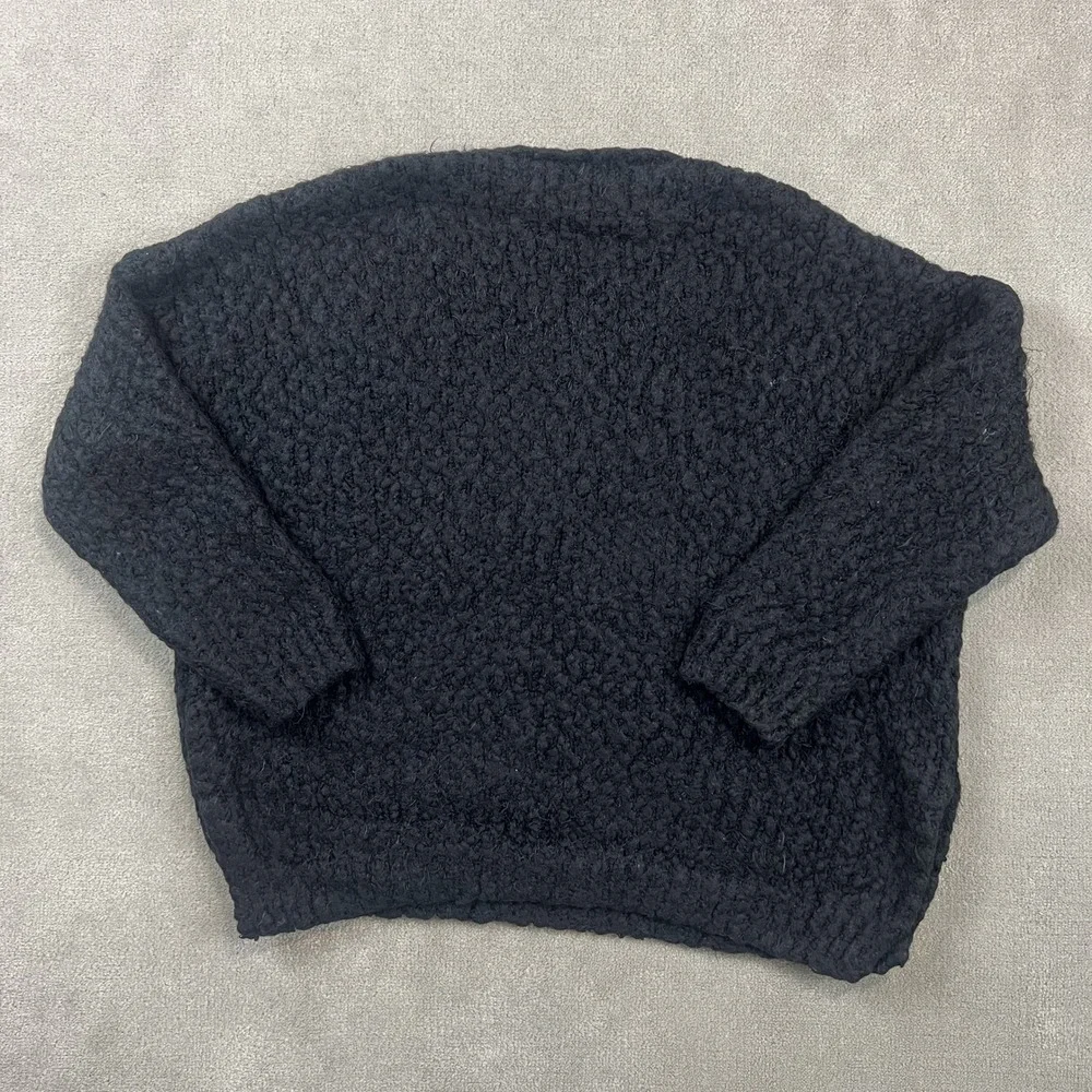 Altar'd State Size S/M Women Black Popcorn Knit V-Neck Oversized Sweater C10083